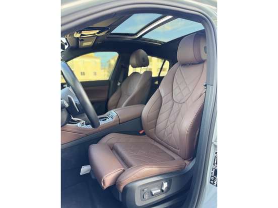 BMW-X6-3.0 TWINPOWER GASOLINA XDRIVE40I M SPORT AUTOMÁTICO BMW-X6-2024