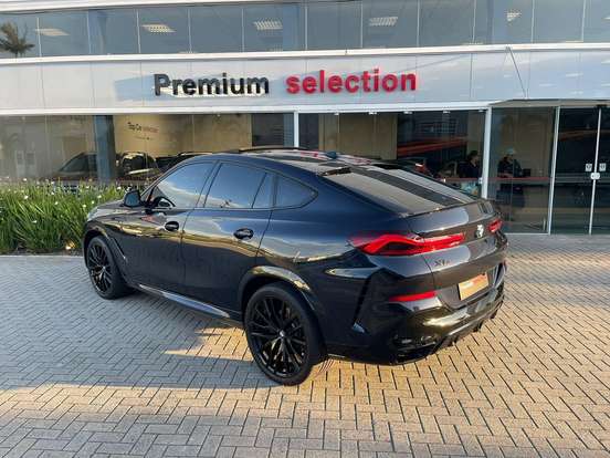 BMW-X6-3.0 TWINPOWER GASOLINA XDRIVE40I M SPORT AUTOMÁTICO BMW-X6-2023