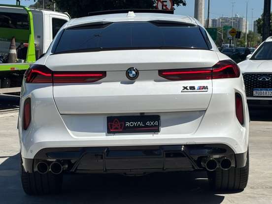 BMW-X6-2023