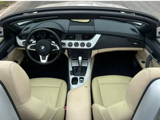 BMW-Z4-2.5 I6 GASOLINA SDRIVE23I AUTOMÁTICO BMW-Z4-2009