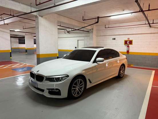 BMW-530i-2017