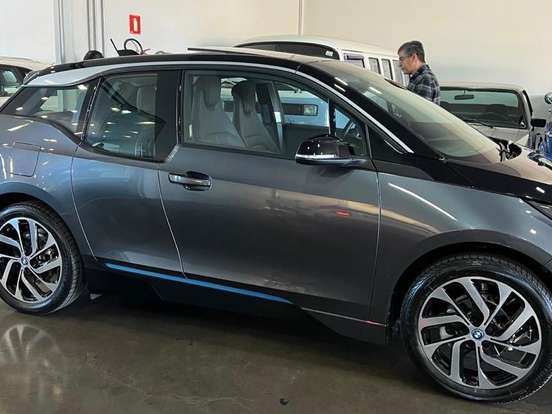 BMW-i3-ELÉTRICO eDRIVE BEV FULL AUTOMÁTICO BMW-i3-2021