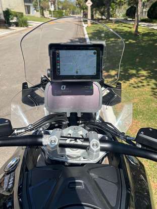 BMW-R 1300 GS TRIPLE BLACK-2024