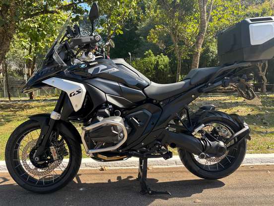 BMW-R 1300 GS TRIPLE BLACK BMW-R 1300 GS TRIPLE BLACK-2024