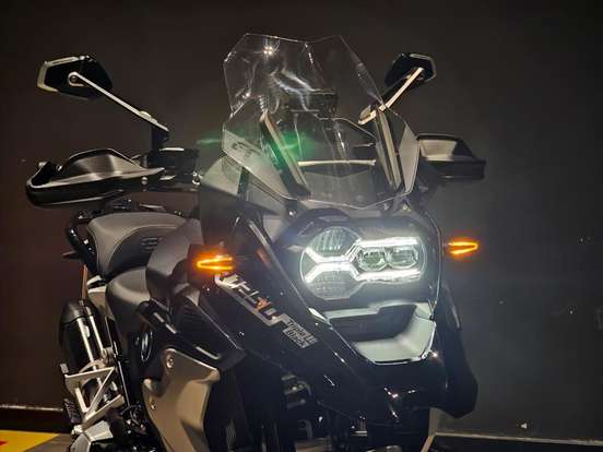 BMW-R 1250 GS PREMIUM TRIPLE BLACK BMW-R 1250 GS PREMIUM TRIPLE BLACK-2023