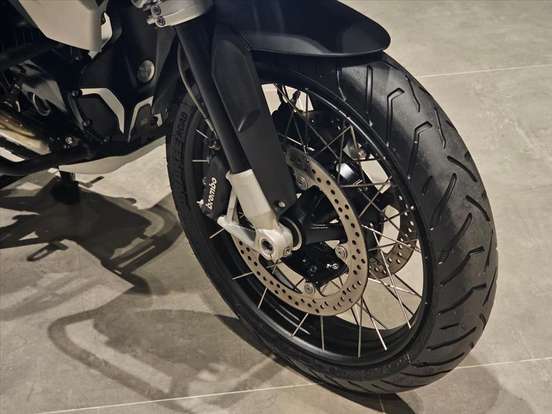 BMW-R 1250 GS PREMIUM TRIPLE BLACK-2023
