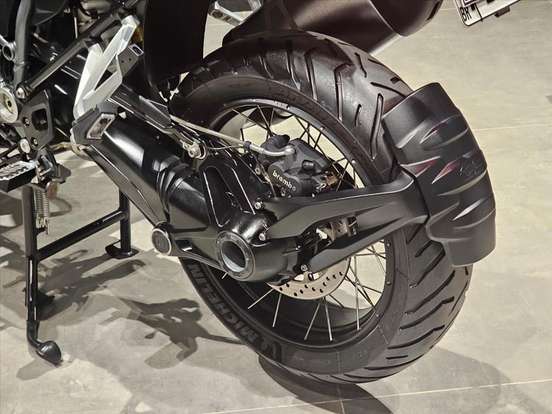 BMW-R 1250 GS PREMIUM TRIPLE BLACK-2023