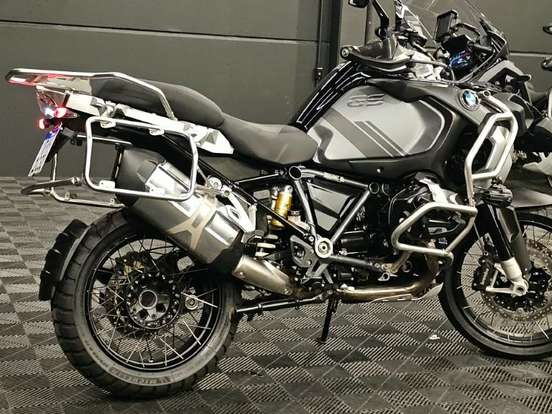 BMW-R 1250 GS TRIPLE BLACK BMW-R 1250 GS TRIPLE BLACK-2023