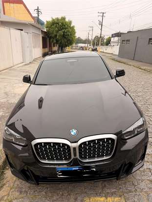 BMW-X4-2024