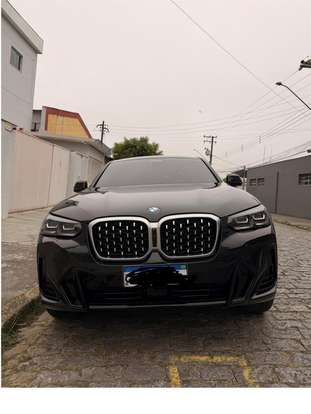 BMW-X4-2024
