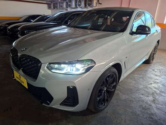 BMW-X4-2024