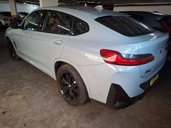 BMW-X4-2024
