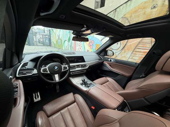 BMW-X5-2019