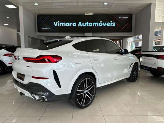 BMW-X6-2023