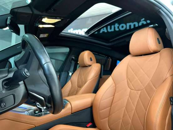 BMW-X6-2023