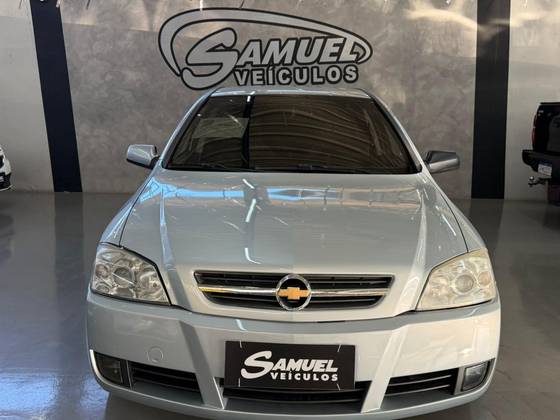 CHEVROLET ASTRA 2.0 MPFI ADVANTAGE 8V FLEX 4P MANUAL