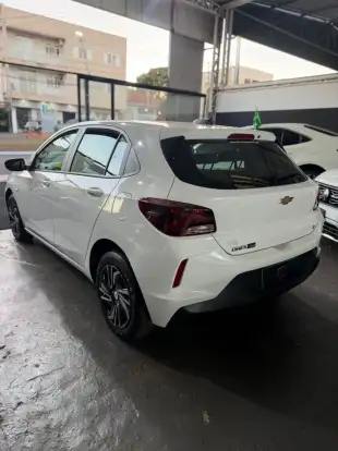 CHEVROLET-ONIX-2023