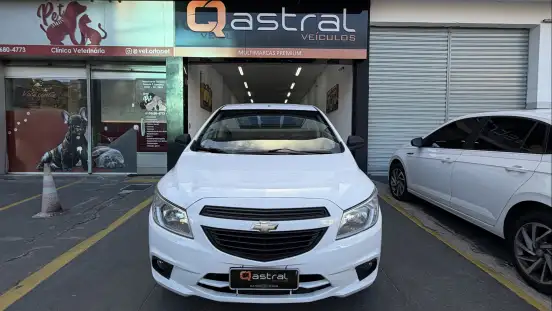 CHEVROLET-ONIX-2015