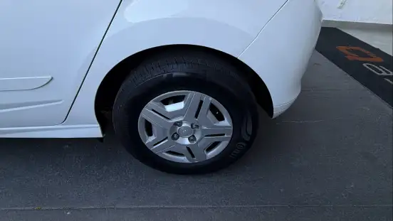 CHEVROLET-ONIX-2015