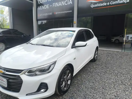 CHEVROLET ONIX 1.0 TURBO FLEX PREMIER AUTOMÁTICO