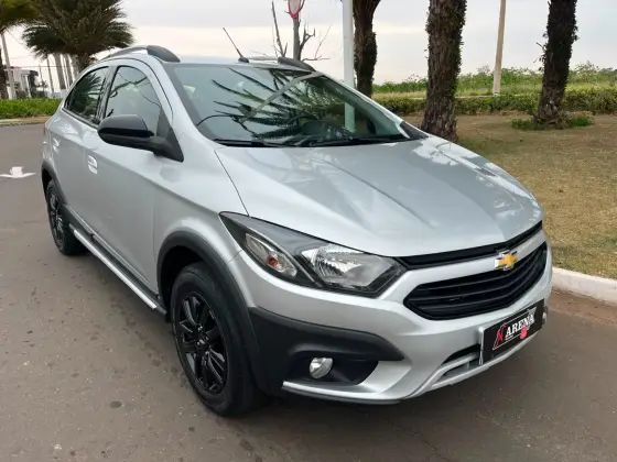 CHEVROLET ONIX 1.4 MPFI ACTIV 8V FLEX 4P AUTOMÁTICO CHEVROLET ONIX 1.4 MPFI ACTIV 8V FLEX 4P AUTOMÁTICO