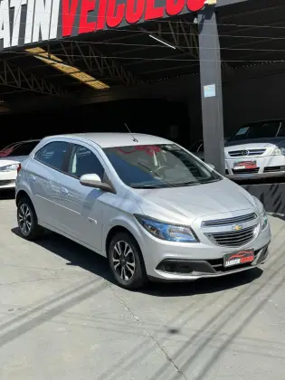 CHEVROLET ONIX 1.4 MPFI LT 8V FLEX 4P AUTOMÁTICO