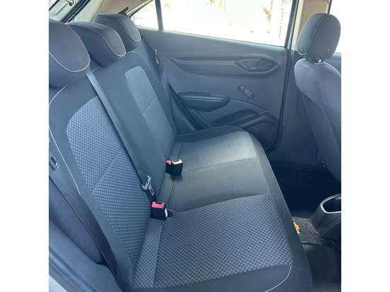 CHEVROLET-ONIX-2019