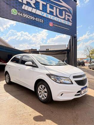 CHEVROLET ONIX 1.0 MPFI JOY 8V FLEX 4P MANUAL