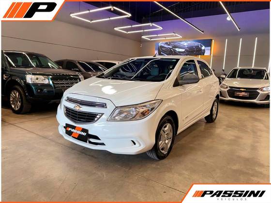 CHEVROLET ONIX 1.0 MPFI LT 8V FLEX 4P MANUAL