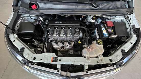 CHEVROLET-ONIX-2018
