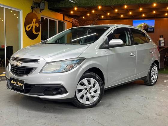 CHEVROLET ONIX 1.4 MPFI LT 8V FLEX 4P AUTOMÁTICO