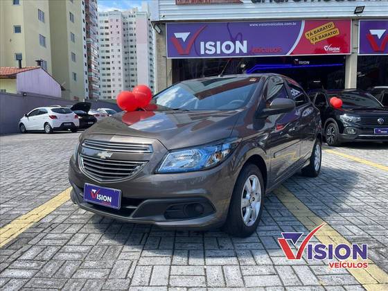 CHEVROLET ONIX 1.4 MPFI LT 8V FLEX 4P MANUAL