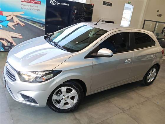 CHEVROLET ONIX 1.4 MPFI LT 8V FLEX 4P MANUAL