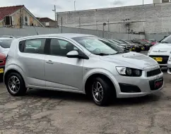 CHEVROLET SONIC 1.6 LT 16V FLEX 4P MANUAL CHEVROLET SONIC 1.6 LT 16V FLEX 4P MANUAL