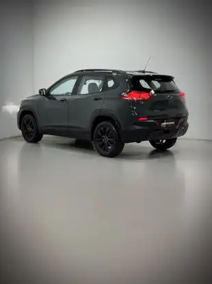 CHEVROLET-TRACKER-2024