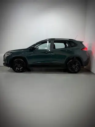 CHEVROLET-TRACKER-2024