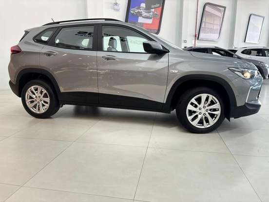 CHEVROLET-TRACKER-2024