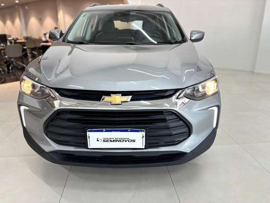 CHEVROLET-TRACKER-2024
