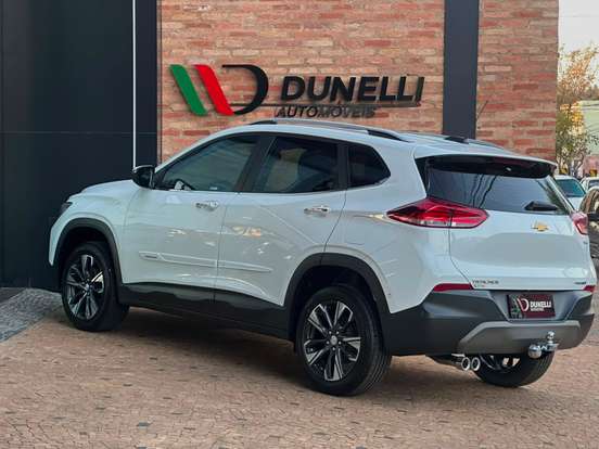 CHEVROLET-TRACKER-2023