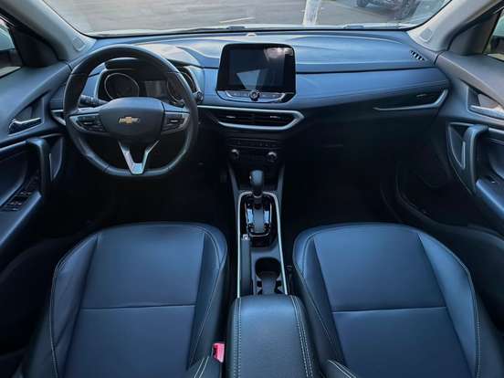 CHEVROLET-TRACKER-2023