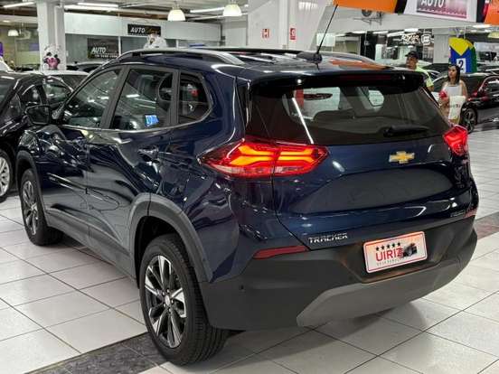 CHEVROLET-TRACKER-2025