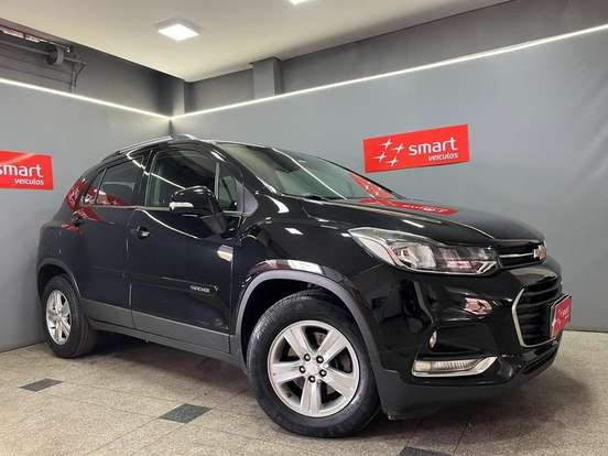CHEVROLET-TRACKER-2018