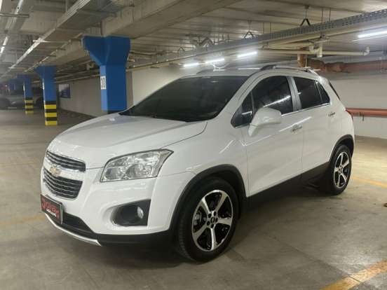 CHEVROLET-TRACKER-2015