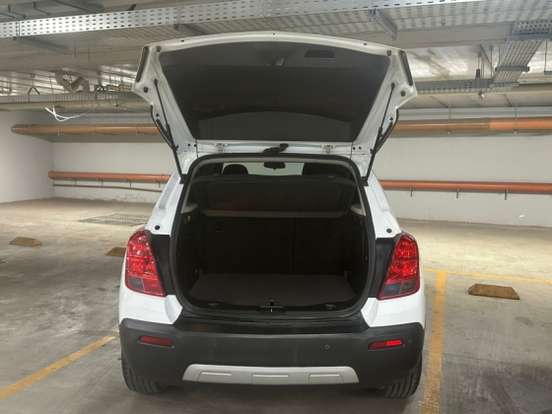 CHEVROLET-TRACKER-2015
