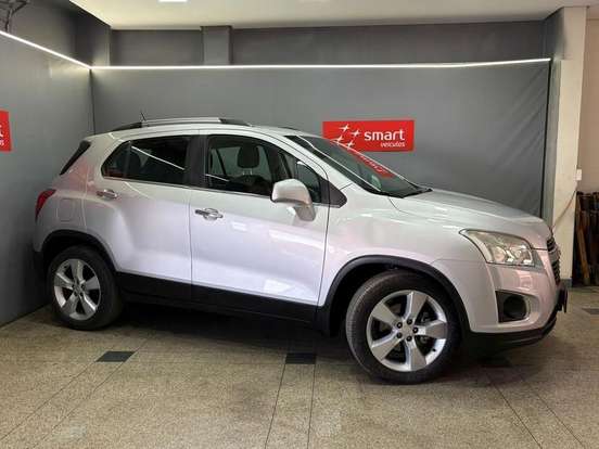 CHEVROLET-TRACKER-2013