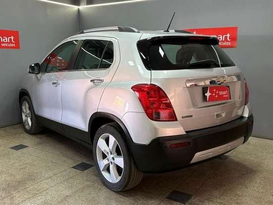 CHEVROLET-TRACKER-2013