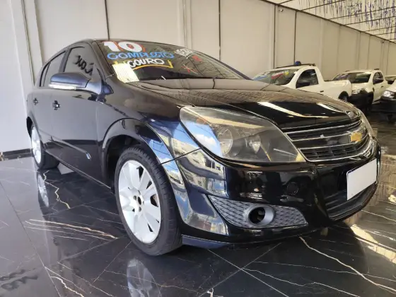CHEVROLET VECTRA 2.0 MPFI GT HATCH 8V FLEX 4P MANUAL CHEVROLET VECTRA 2.0 MPFI GT HATCH 8V FLEX 4P MANUAL