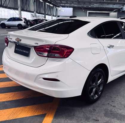 CHEVROLET-CRUZE-2022
