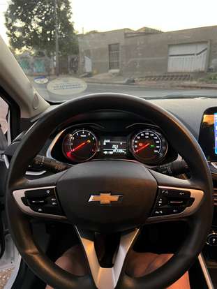 CHEVROLET-ONIX-2024