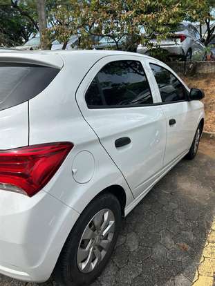CHEVROLET-ONIX-2020